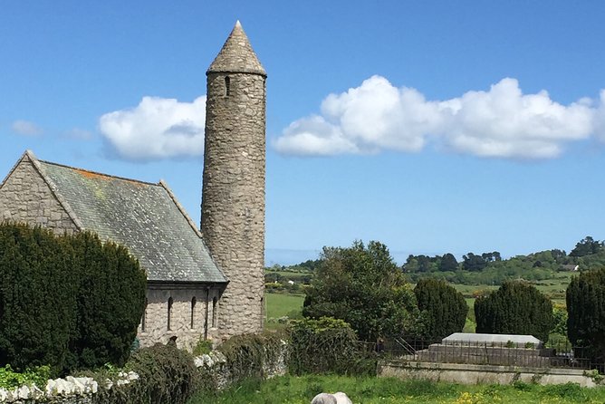 1/2 Day Pilgrim's Walk on St Patrick's Way and Lunch - What guides add to the experience