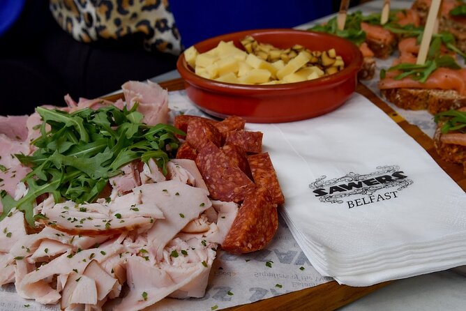 Belfast Centre Food Tour of 12+ Local Irish Dishes & Drinks - Queen’s Arcade and the first taste of Belfast