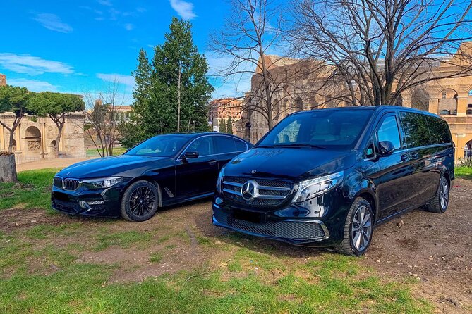 Belfast City Airport (BHD) to Belfast Accommodation - Arrival Private Transfer - Finding your driver after landing at BHD