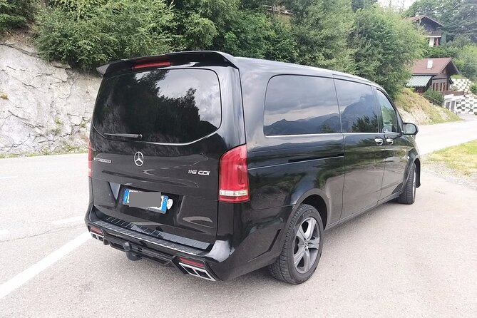 Belfast City Airport (BHD) to Belfast Accommodation - Arrival Private Transfer - Who will benefit most from a private airport pickup