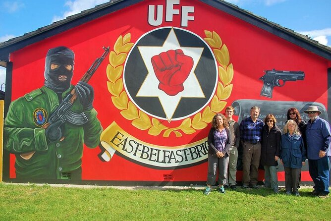 Belfast Famous Black Taxi Tour Political Murals & Peace Wall 2 Hr - The Peace Wall and its messages of hope