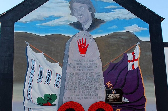 Belfast history of terror & mural 1 hr express private taxi tour - The Peace Wall and a divided city
