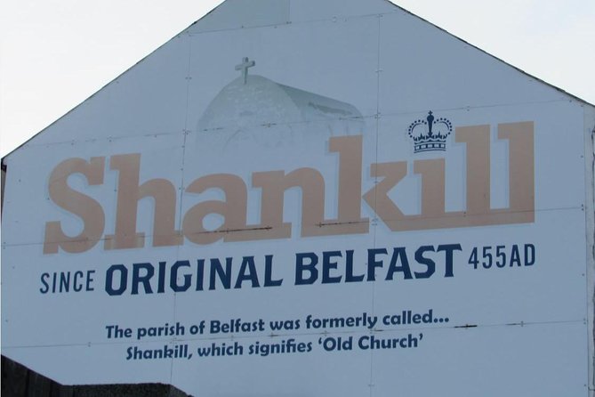 Belfast Murals Taxi Tour - The Peace Wall: a powerful ten-minute pause