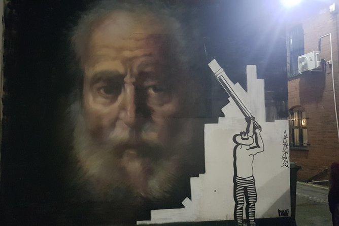 Belfast Music and Street Art Small Group Guided Experience - Who should take this tour?