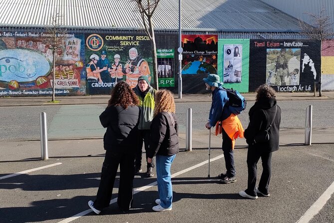 Belfast Troubles Tour: Walls and Bridges - Why this Belfast walk is worth your time