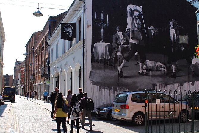 Best of Belfast Walking Tour - Hill Street, street art, and Belfast punk