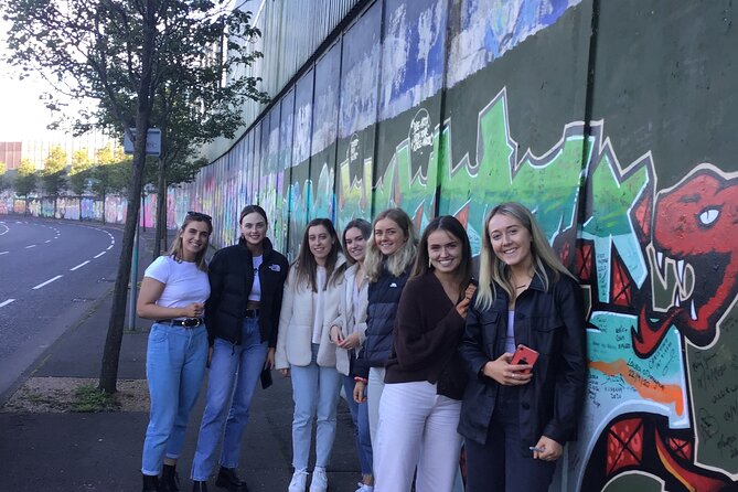 Black Taxi Tour and Crumlin Road Gaol tour Combo - Timing, meeting point, and route