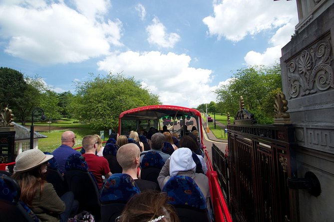 City Sightseeing Belfast Hop-On Hop-Off Bus Tour - Spectrum Centre, Shankill Road, and Crumlin Road Gaol