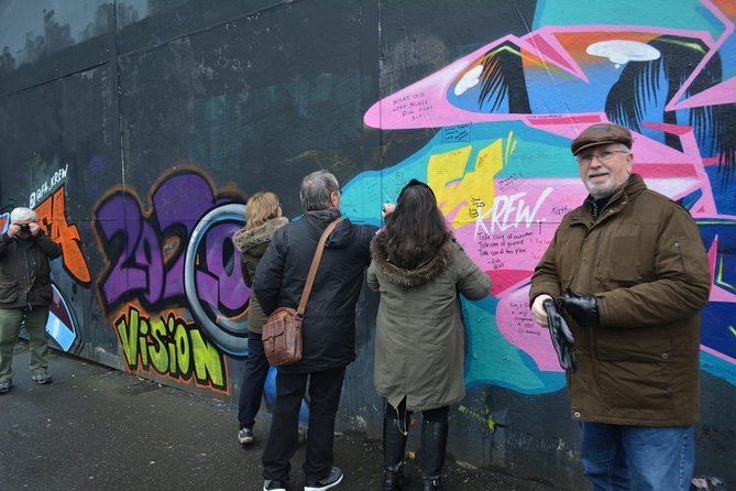 Falls road Murals Walking Tour with former prisoners - Who will get the most from this walk