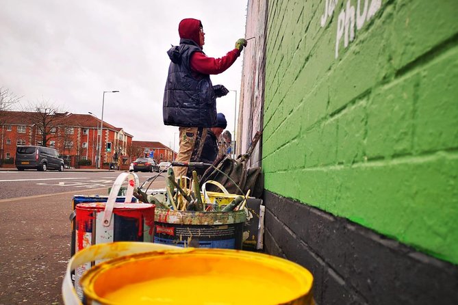 Famous 1.5 hour Belfast Murals Tour - Why Belfast’s murals need context