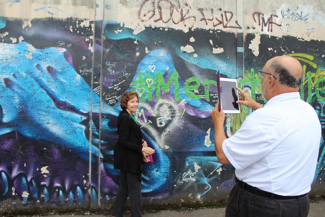 Famous 1.5 hour Belfast Murals Tour - Shankill Road and the loyalist perspective