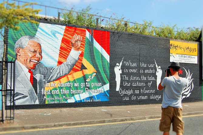 Famous Private Belfast Troubles Taxi Tour Original Drivers 2hr - The Peace Wall and Belfast’s divided neighborhoods