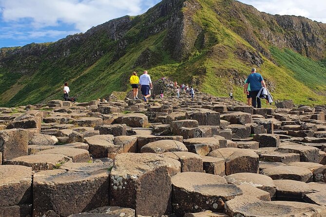 Five Star Giant's Causeway & Belfast Luxury Private Excursion. - What this Belfast private tour is really like