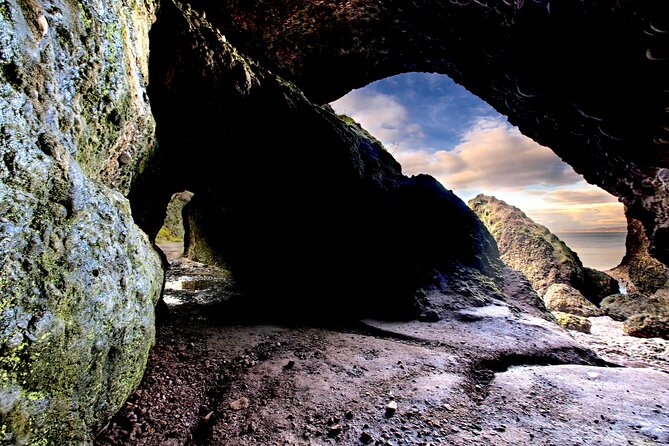 From Belfast: Game of Thrones, Iron Islands & Giant's Causeway - Giant’s Causeway: the main natural attraction