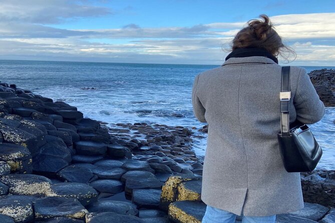 Giant's Causeway and Belfast City Murals Tour inc Game of Thrones Dark Hedges - Bushmills Distillery in 30 minutes