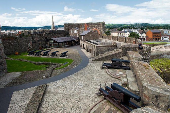 Giant’s Causeway and Titanic Experience from Belfast Port - The Giant’s Causeway needs focused walking