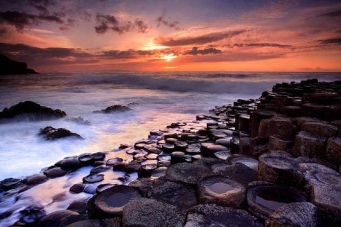 Giant's Causeway Full Day Tour from Belfast - A full day from Belfast to the north coast