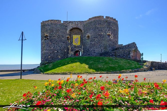 Giant's Causeway Tour from Belfast - Luxury Bus + Castles Tour - What this Belfast day trip actually gives you
