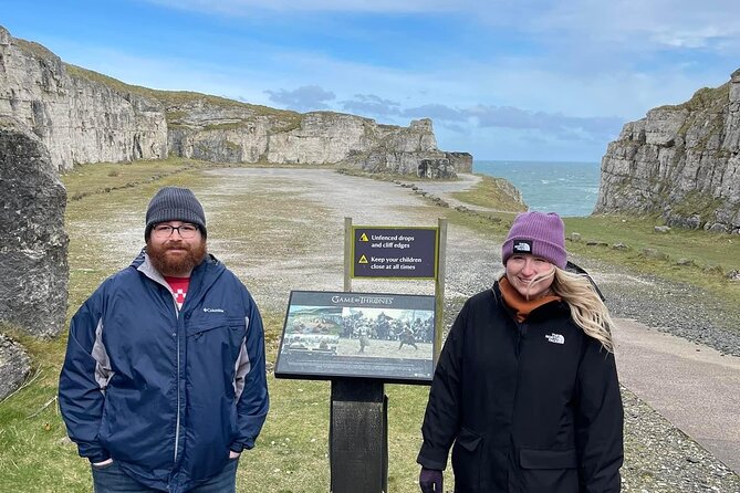 Giants Causeway Tour from Belfast + FREE Belfast Mural Tour - Giant’s Causeway: the day’s essential stop