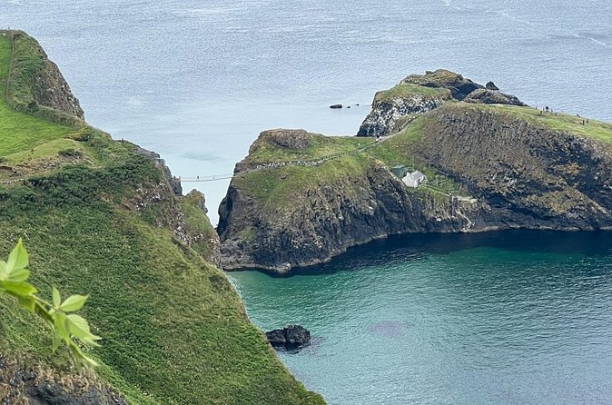 Giants Causeway Tour From Belfast including Game of thrones sites - Bushmills Distillery and a taste of whiskey history