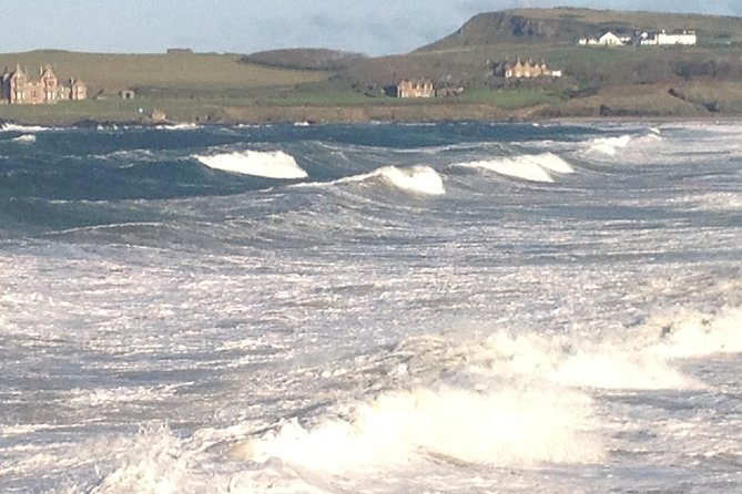 Guided Day Tour of Giant's Causeway from Belfast by Comfortable Coach - Bushmills Distillery and a short taste of whiskey country