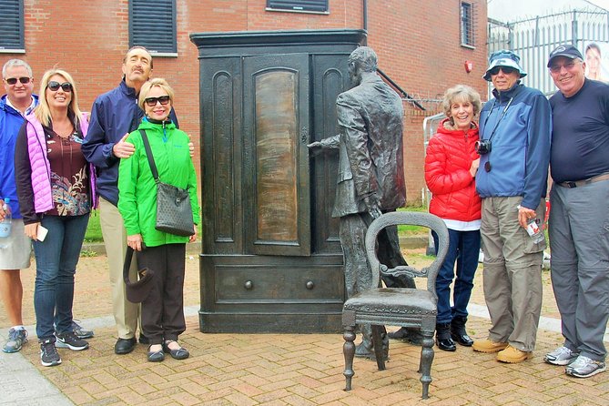 Highlights of Belfast sightseeing 4 hours private tour - Titanic’s shipyard, with museum time as an extra