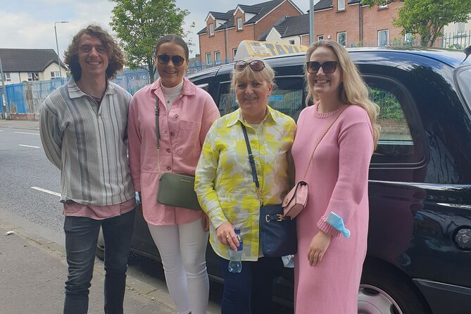 Iconic Belfast Black Cab Tour - The Bobby Sands mural and the Hunger Strike Memorial