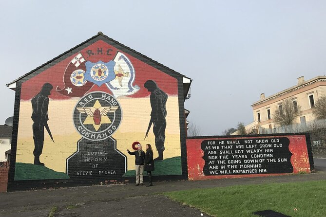 Private Black Taxi Belfast City Tour - Why Belfast’s black taxi is the right setting
