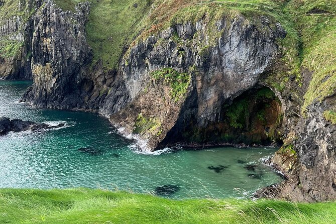 Private Giant's Causeway Tour including Game of Thrones Sites - Carrick-a-Rede from Portaneevy Viewing Point
