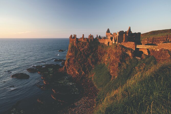 Private Giants Causeway Tour Tour For Up to 15 People - Ninety minutes among the Giant’s Causeway columns