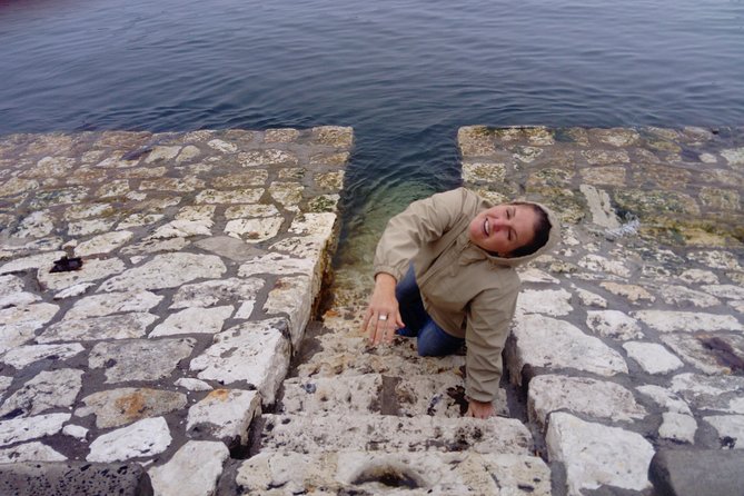 Small Group Giant's Causeway Day Tour from Belfast - Carrick-a-Rede and the choice to cross