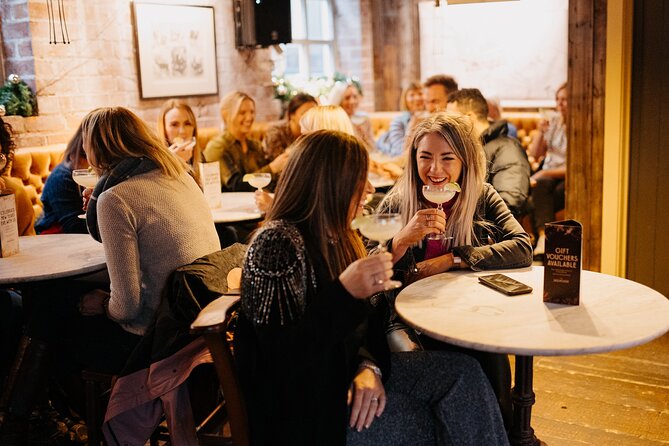 Taste & Tour: Guided Gin Tour in Belfast - Stop two: three gins and a lesson in balance