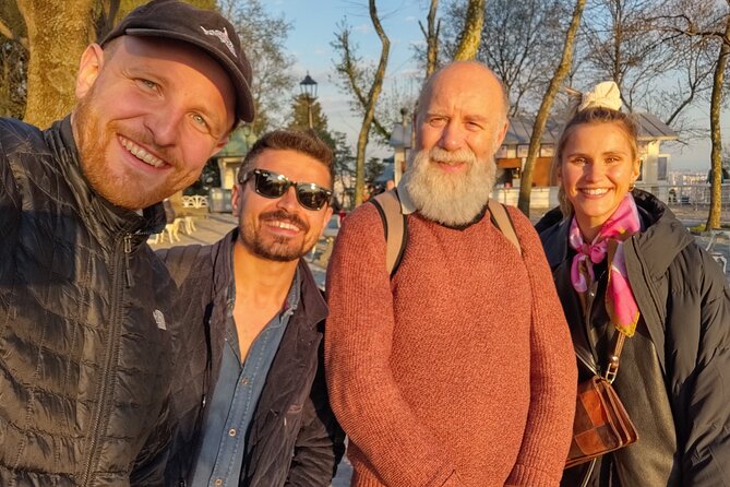 The Real Story of Belfast walking tour with a local guide - Ulster Hall and Belfast’s public stage