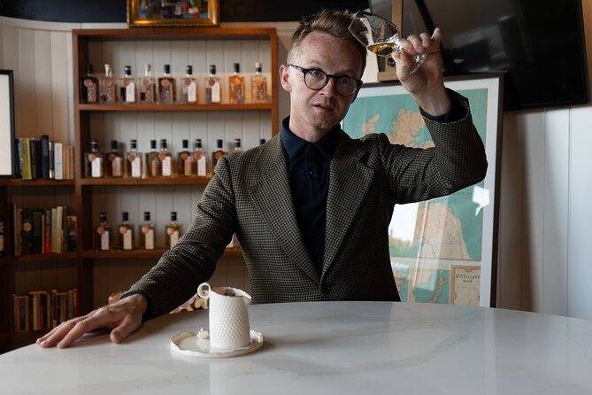 The Single Cask Whiskey Experience - Five drams, one focused hour