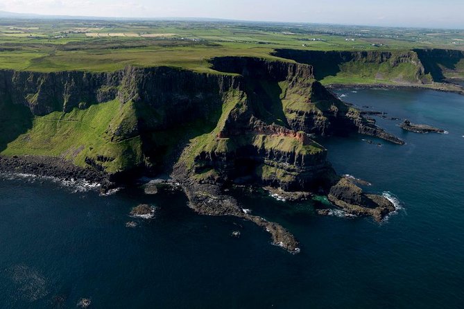 Titanic Experience and Giant's Causeway tour from Belfast - Titanic Belfast: a powerful museum with a tight clock